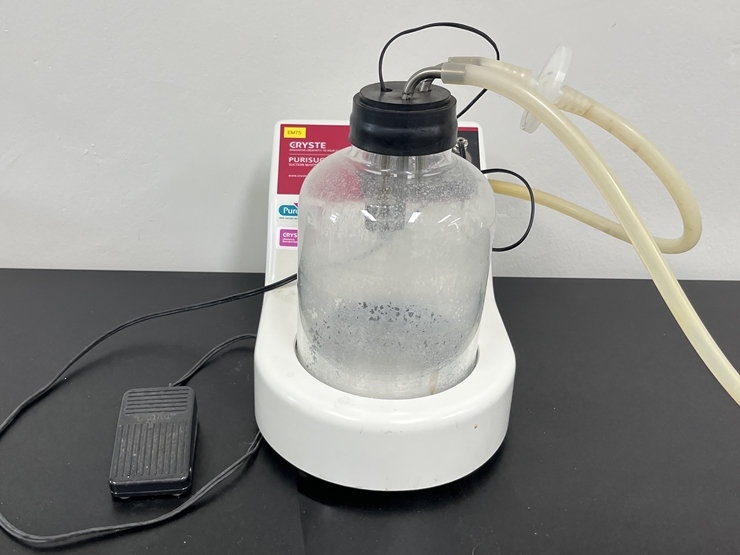 중고 CRYSTE PURISUC SUCTION MASTER (EM75)