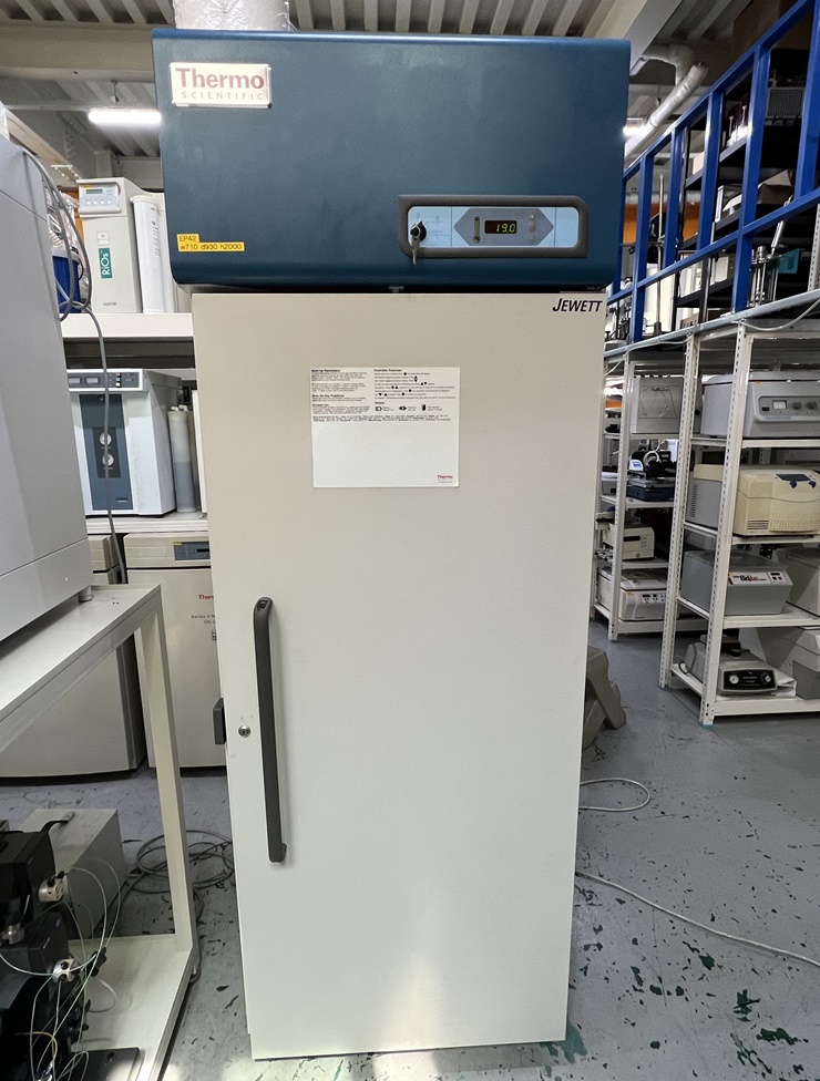 중고 Thermo Laboratory Refrigerators, 659L, 4 degree (EP42)