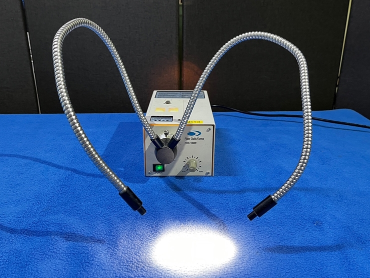 중고 Fiber Optic Korea FOK-100W 현미경 가지 조명 (SB13)