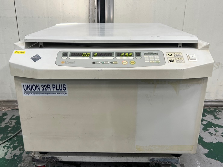 중고 한일 Union 32R Plus 냉장 원심분리기 (DA88)