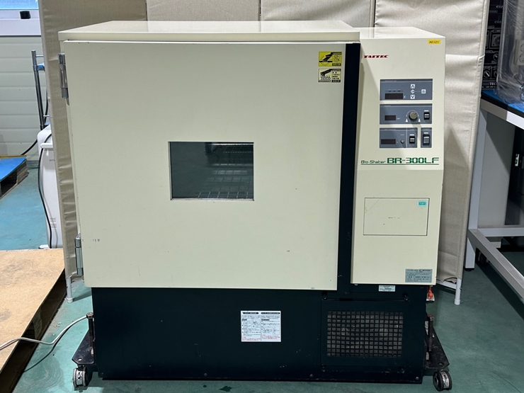 중고 TAITEC Bioshaker BR-300LF (AD121)