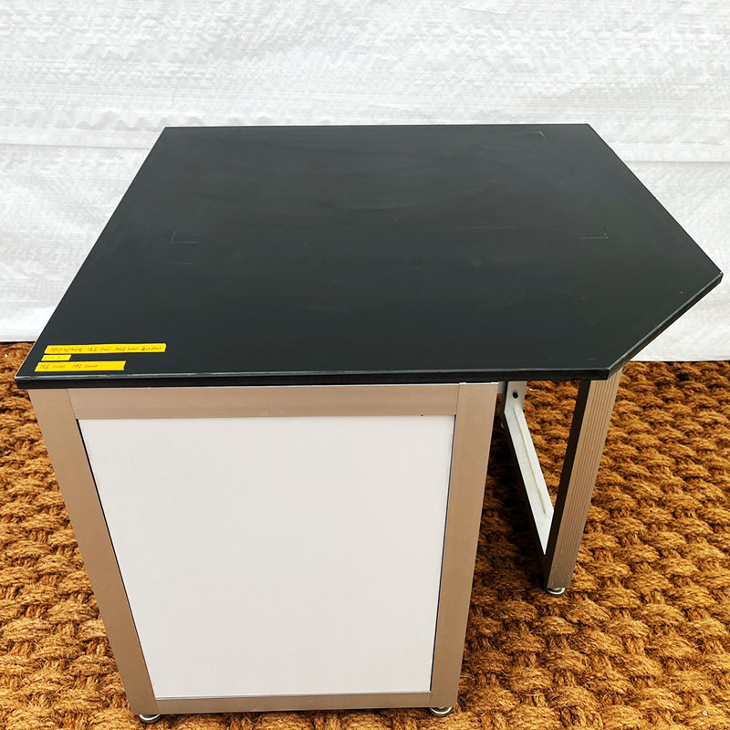 중고 알루미늄 코너 실험대 w1000 (HY42)