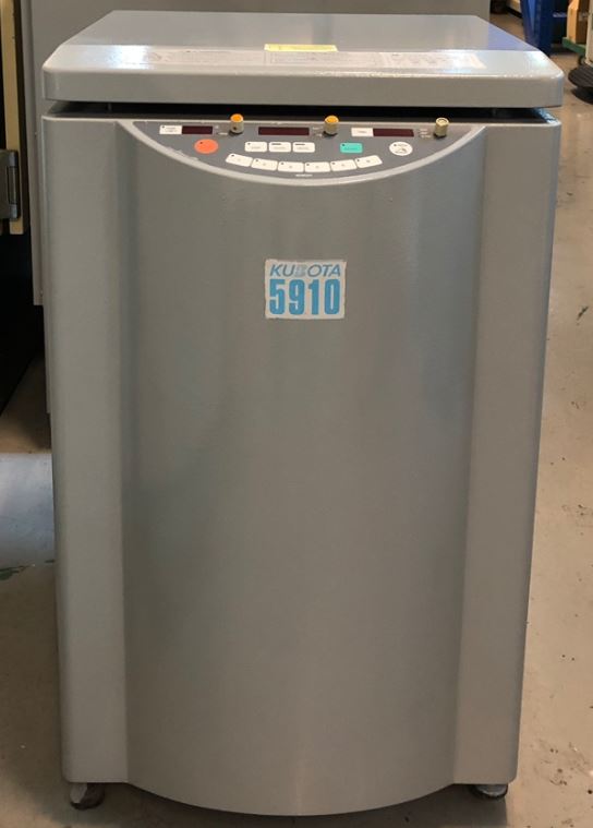 중고 고속 냉장 원심분리기 KUBOTA 5910