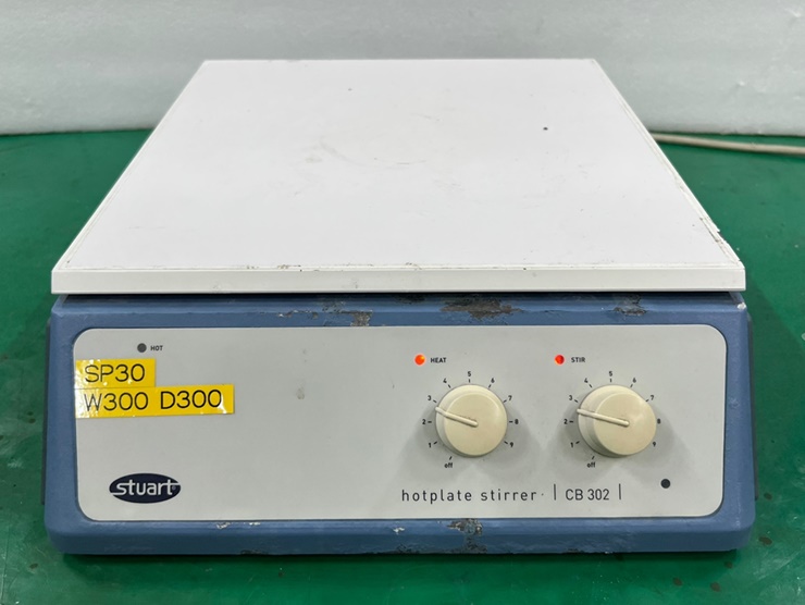 중고 Stuart CB 302 Hotplate Stirrer (SP30)