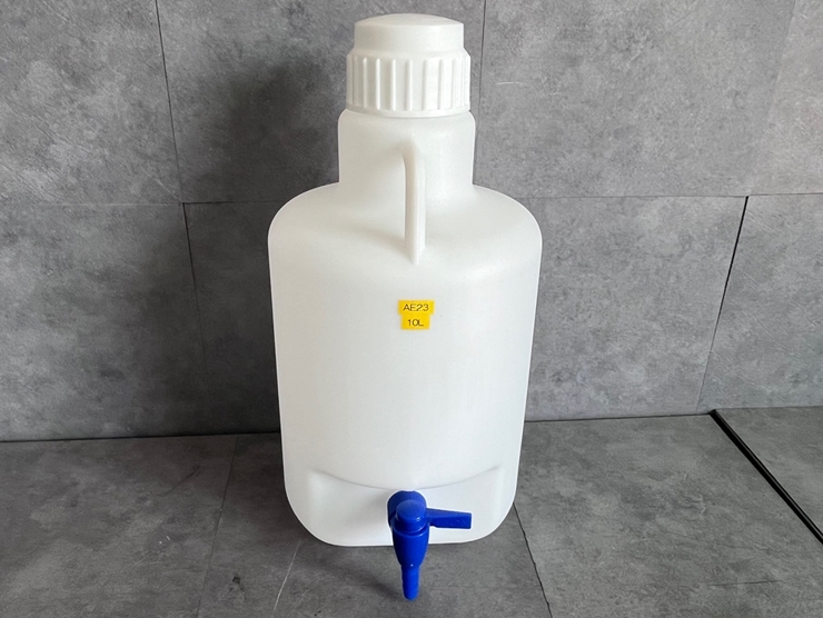중고 PE 증류수 보관통 10L (AE23)