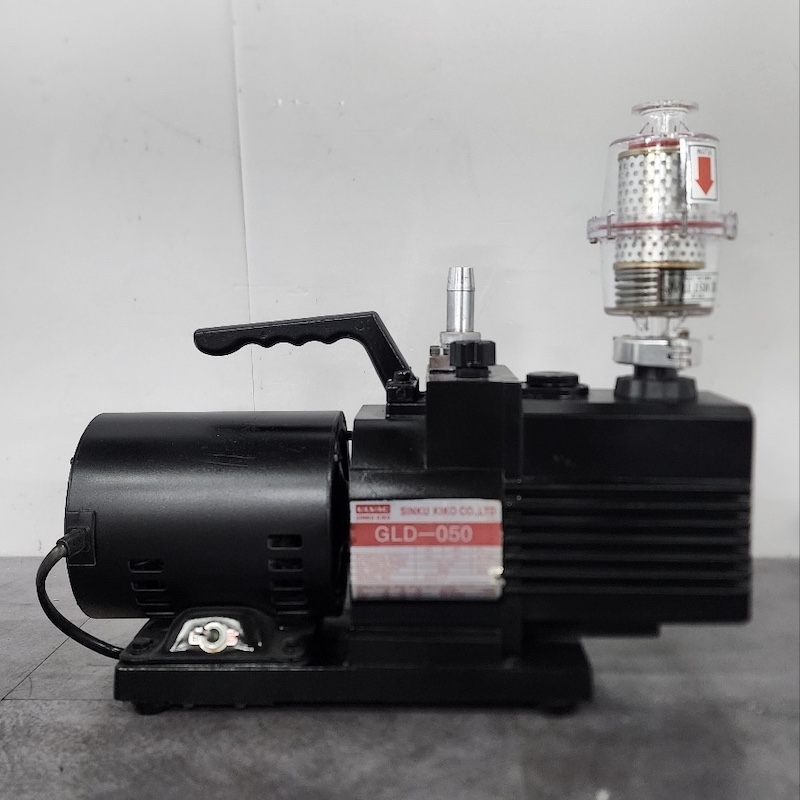 중고 ULVAC Oil Rotary Vacuum Pump 진공 펌프 GLD-050 (BE209)