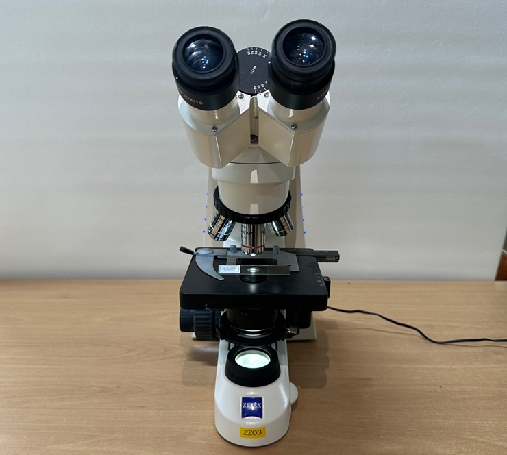 중고 Zeiss Primo Star 쌍안 간이 위상차 생물현미경, 교육용 현미경 (ZZ03)