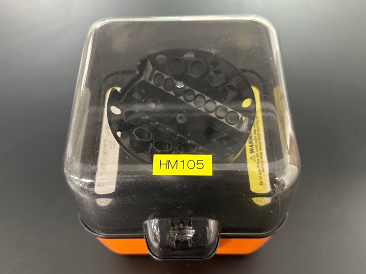 중고 GeneReach cubee™ Mini-Centrifuge 미니 원심분리기 (HM105)