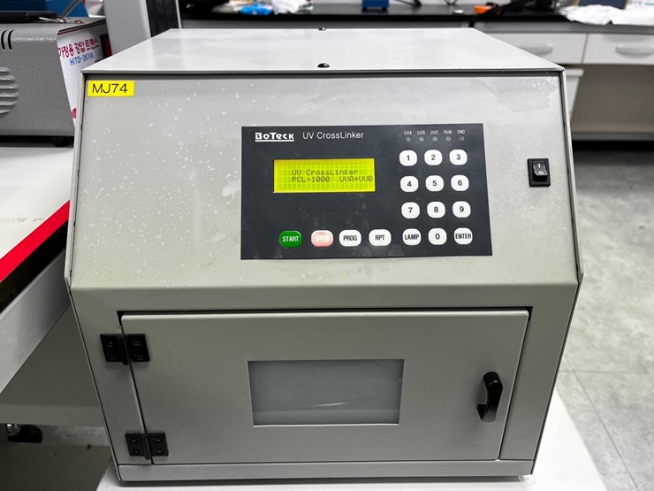 중고 BoTeck UV CrossLinker UV 자외선 시험기 (MJ74) | 바이오컨비젼