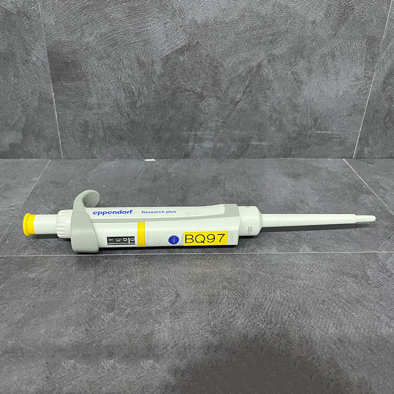중고 Eppendorf Research plus 100 (BQ97)