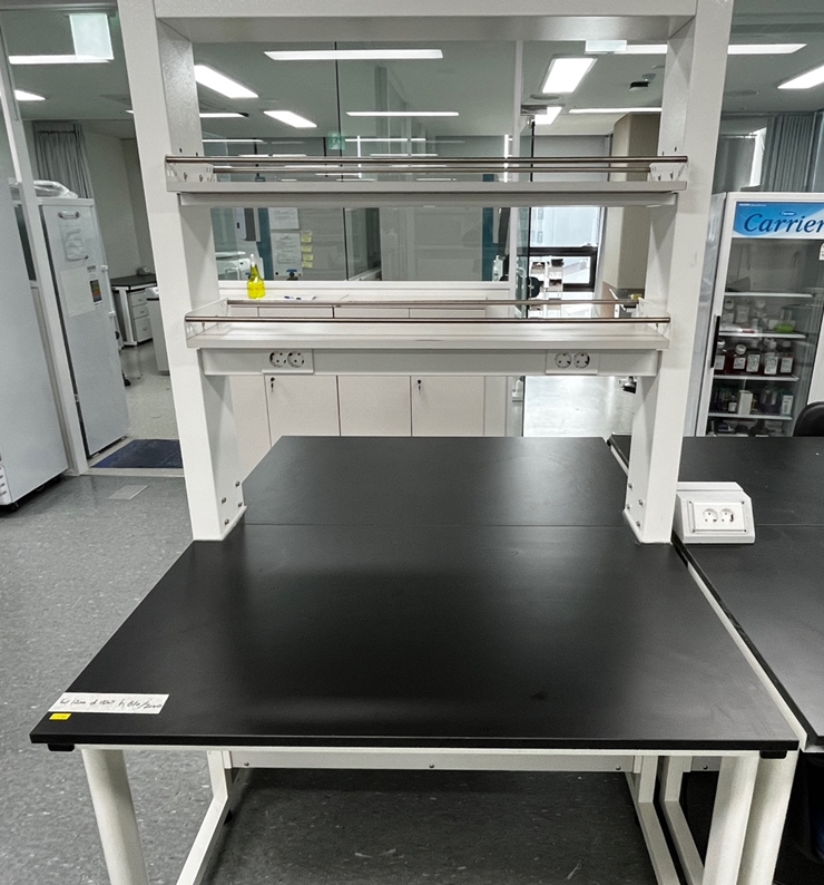 중고 선반형 철재 중앙실험대 1200 (CT38)