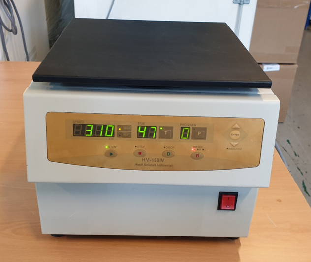 중고 Hanil Science Centrifuge  HM-150IV, 1.5ml X 24