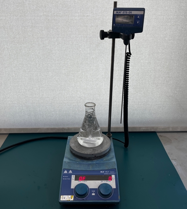 중고 IKA RCT basic Hotplate Stirrer 가열 자력 교반기 / 온도계 포함 (BE16)
