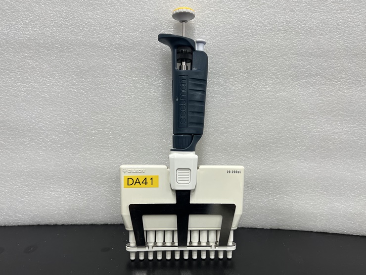 중고 Gilson Pipetman G Multichannel Pipettors / 12채널 멀티 채널 피펫 / 20~200ul (DA41)