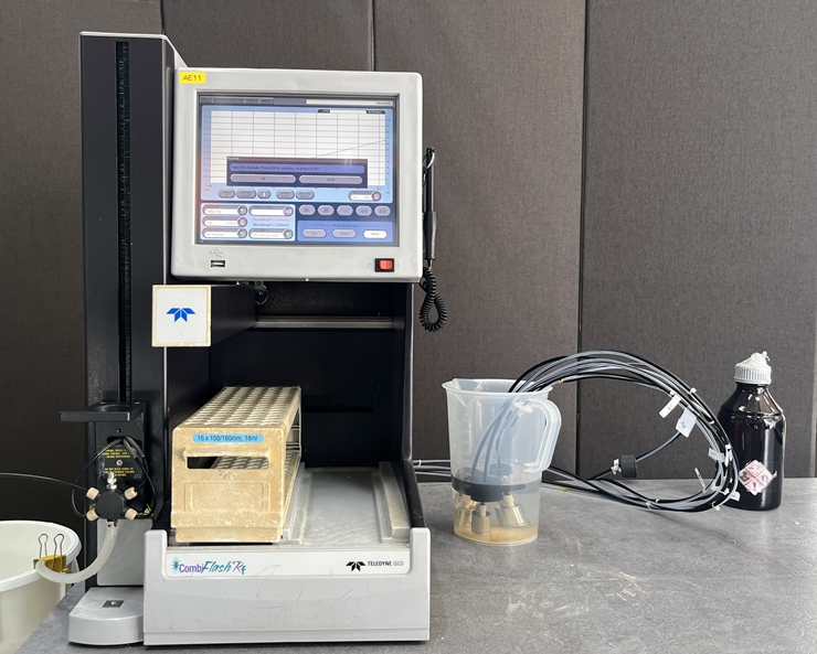 중고 Teledyne Isco CombiFlash RF 자동 플래시 크로마토그래피 (AE11)