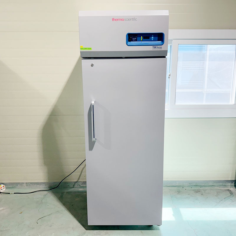 중고 Thermo TSX2320FZ  고성능 냉동고, 660 L (BY84)