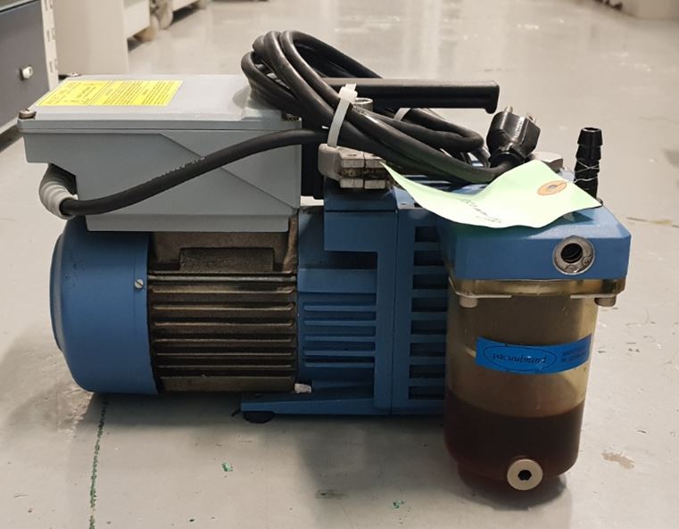 중고 Vacuubrand RZ2 진공펌프