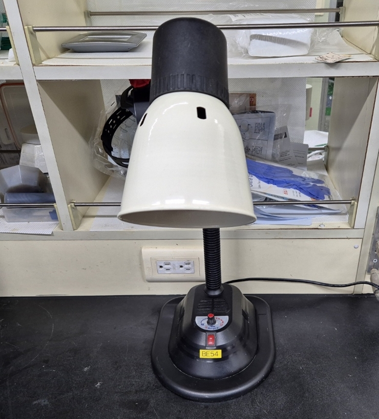 중고 적외선 조사기 Manager-Q 100W (BE54)