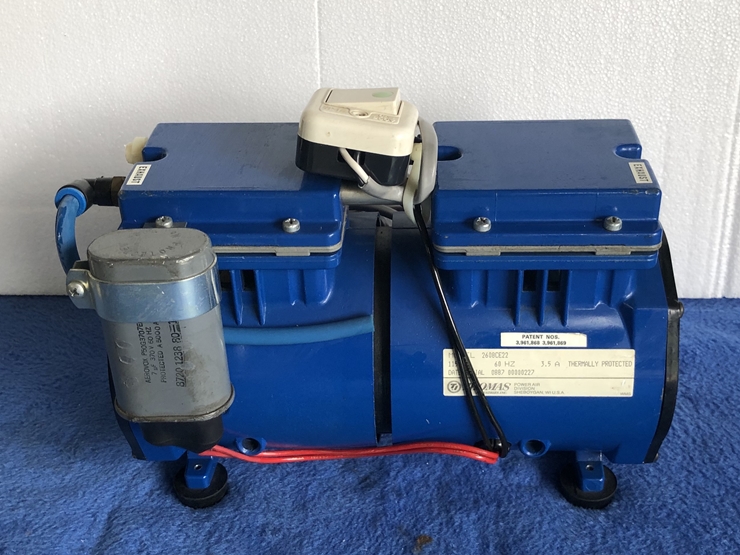 중고 Thomas 다이아프램 진공펌프 (HH21)