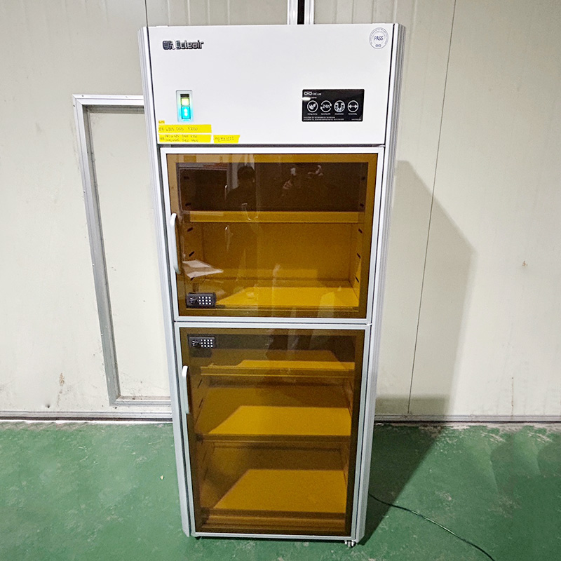 중고 CHC C-EXH-800D 배기형 클린 시약장 w805 (BJ70)