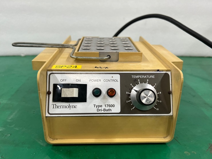 중고 Thermolyne Dri-Bath Type 17600 (SP24)