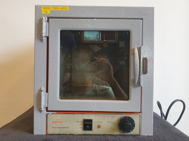 중고 NAPCO 5831 VACUUM OVEN 진공 오븐, 12L