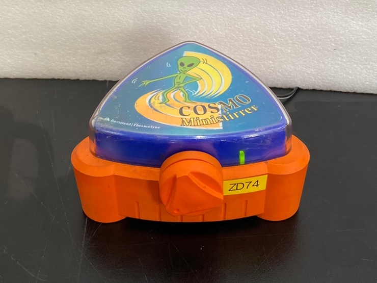 중고 Thermolyne Cosmo 미니 교반기 (ZD74)