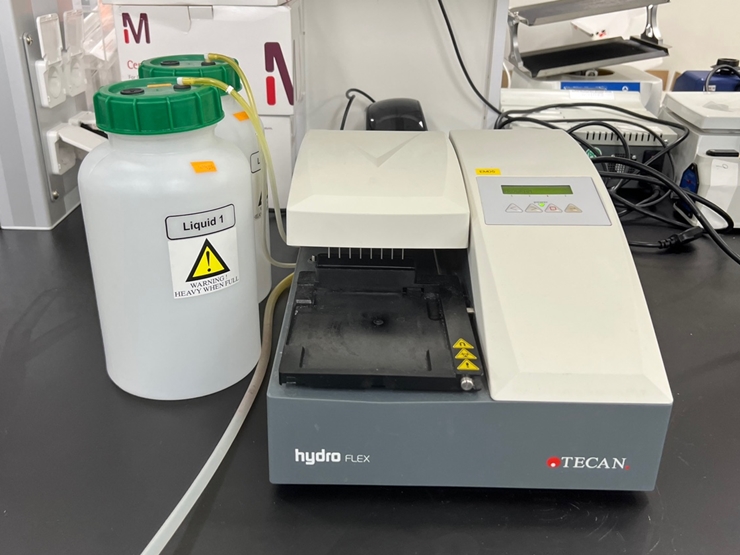 중고 Tecan Hydroflex Elisa Microplate Washer (EM05)