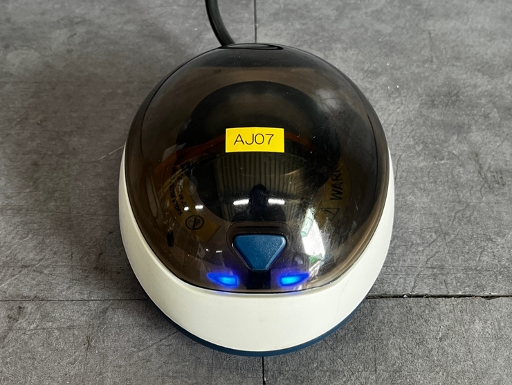 중고 DAIHAN Mini-microcentrifuge CF-5 원심분리기, 1.5ml X 6 (AJ07)