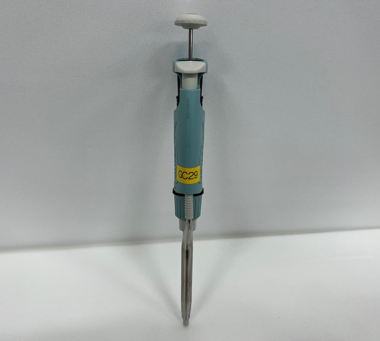 중고 악시젠 마이크로 피펫 200ul (GC29)