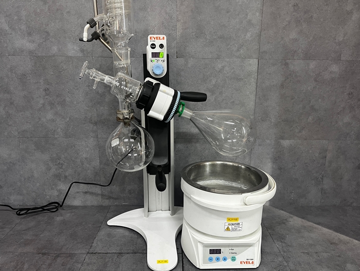 중고 Eyela Rotary Evaporator N-1300 (AJ118)