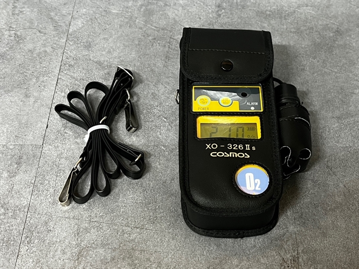 중고 NEW COSMOS 산소농도측정기 XO-326IISA (SAN121)