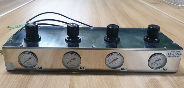 중고 Pressure regulator 4Port