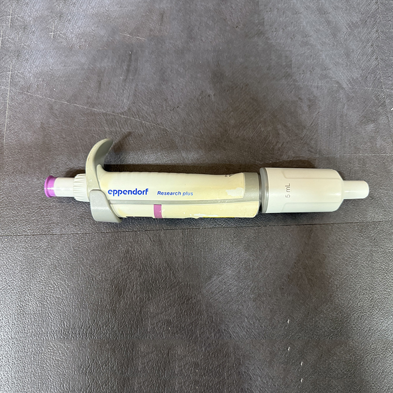 중고 Eppendorf Research plus 5mL (CD59)