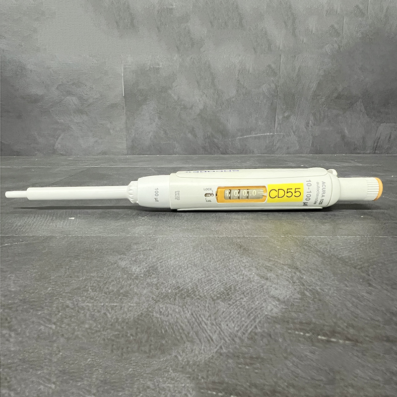 중고 Socorex 마이크로 피펫 아큐라 825, 10-100uL (CD55)