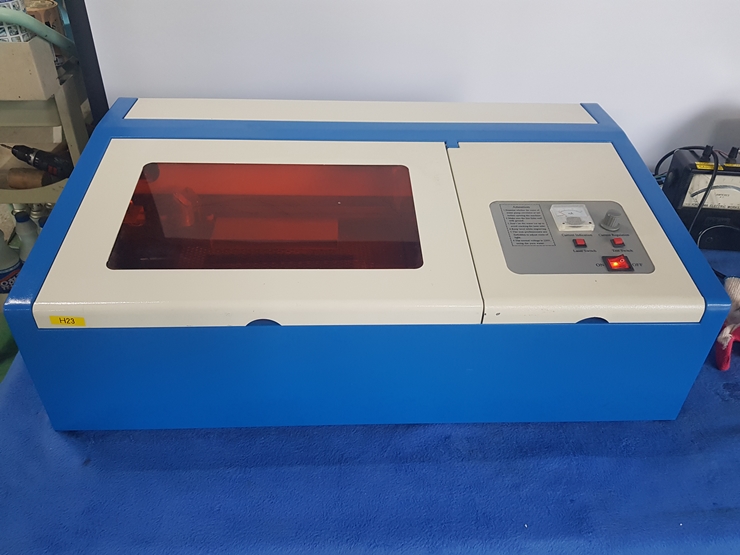 중고 레이저 조각기 (H23)