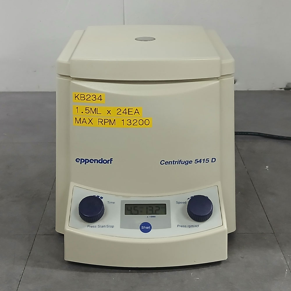 중고 Eppendorf Centrifuge 5415 D / 마이크로 원심분리기 Microcentrifuge / 1.5ml X 24ea / 13,200 rpm (KB234)
