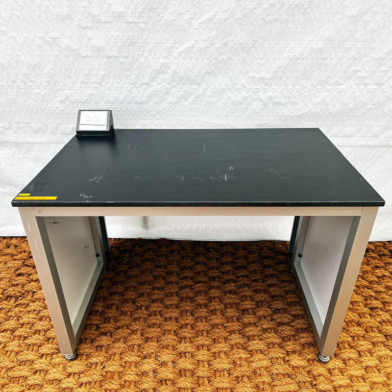 중고 콘센트형 알루미늄 벽면 실험대 w1200 (HY41)