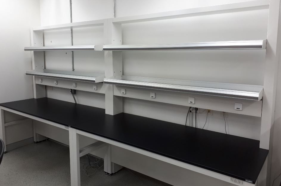 중고 시약장 부착형 벽면 실험대, 1200 1500 1800  BKT model