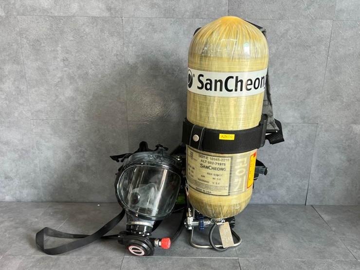 중고 산청 양압식 공기호흡기 (AZK09)