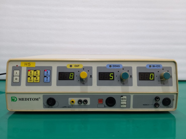 중고 대화기기 전기수술기 MEDITOM 300 (H5)