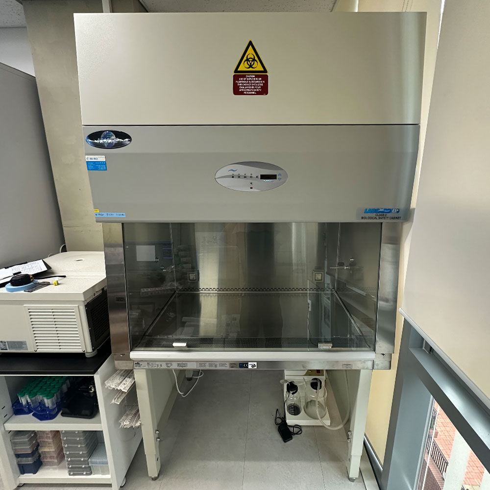 중고 Nuaire Biological Safety Cabinet 생물안전작업대 w1200 (CH01)