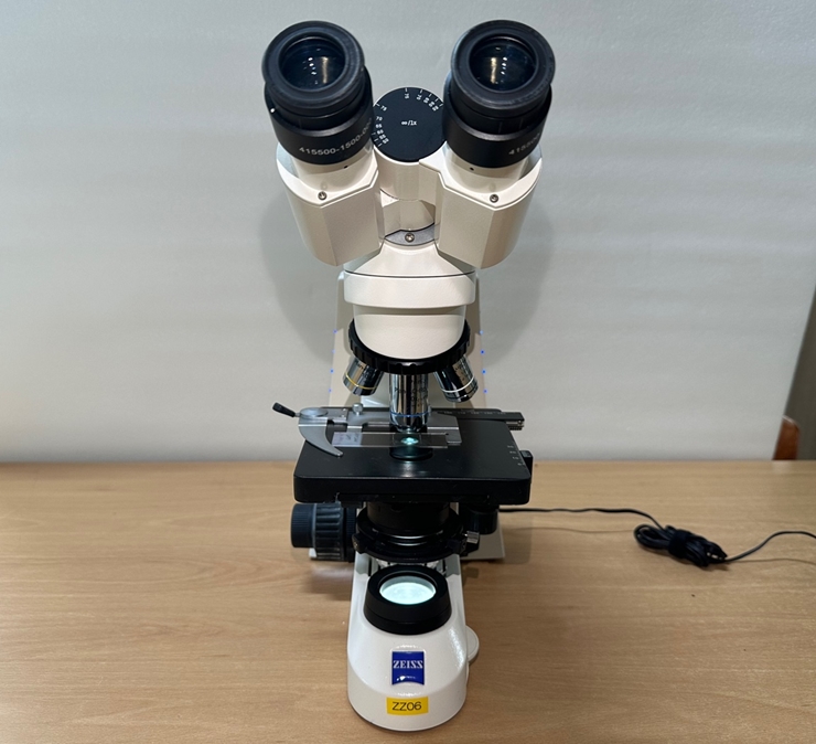 중고 Zeiss Primo Star 쌍안 간이 위상차 생물현미경, 교육용 현미경 (ZZ06)