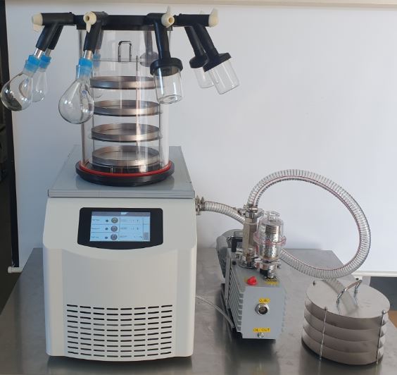 중고 실험실용 동결건조기 BK-10N50C 포집량 3kg/24h (스탠다드 멀티 매뉴폴드 타입)