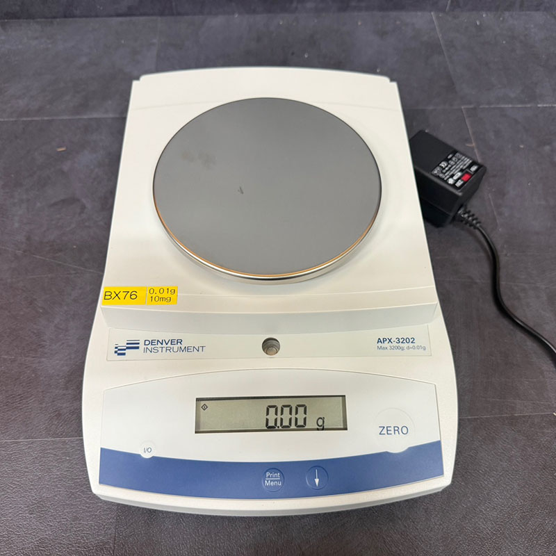 중고 DENVER APX-3202 정밀 전자저울, 3200g/0.01g (BX76)