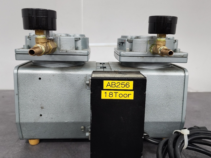 중고 GAST DAA-P101-EB Vacuum Pump (AB256)