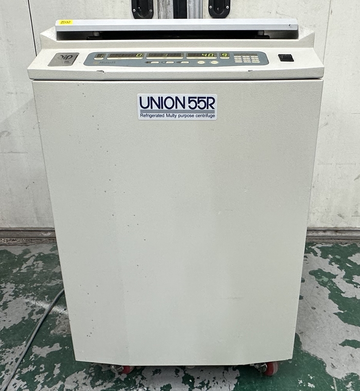 중고 Multi-purpose Refrigerated Centrifuge Union 55R, 15ml X 32 (ZD32)