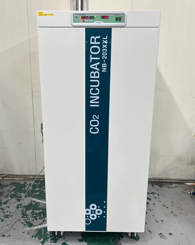 중고 N-BIOTEK NB-203XXL CO2 인큐베이터, 850L (AC34)