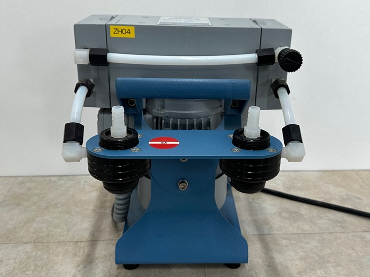 중고 Vacuubrand 다이어프램 내산펌프 MZ 2C (ZH04)