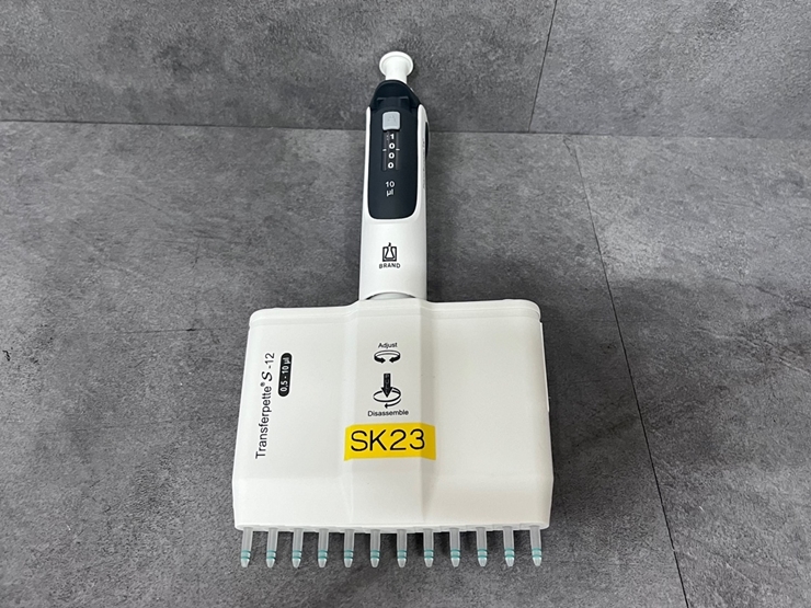 중고 독일 BRAND Transferpette S 12채널 멀티 채널 피펫 Multichannel Pipette, 10uL (SK23)